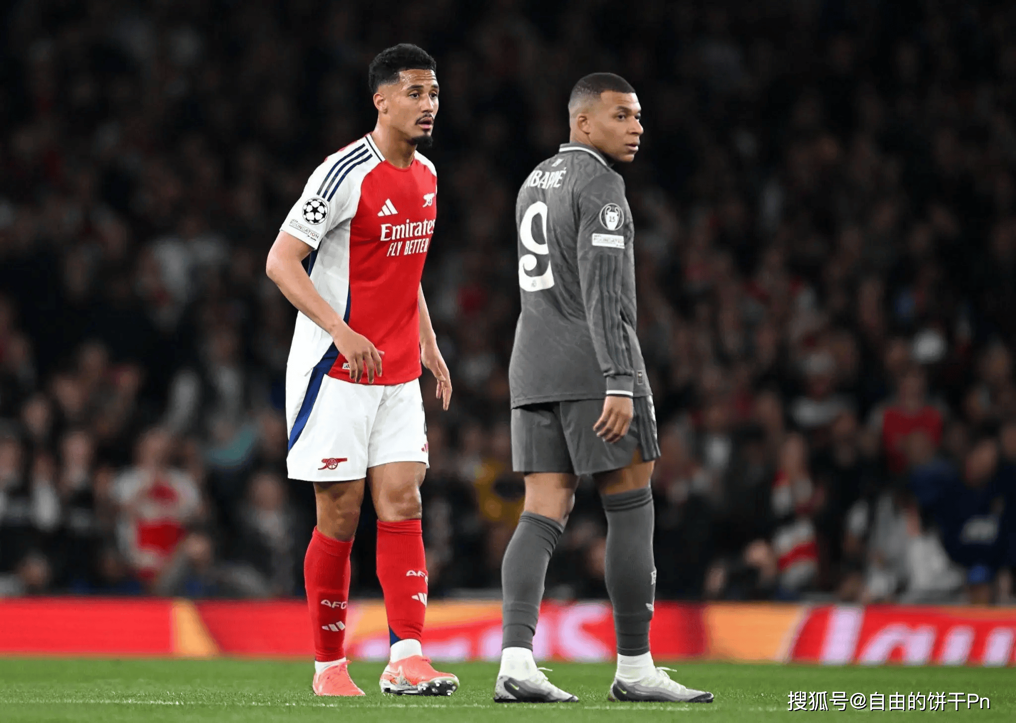 包含国王杯赛后走向成谜，西汉姆远射贴柱，更衣室稳定，资深球员宣示担当的词条